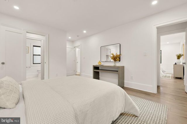 7928 16TH ST NW, Washington, DC 20012