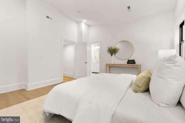 7928 16TH ST NW, Washington, DC 20012