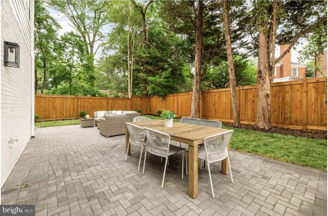 7928 16TH ST NW, Washington, DC 20012