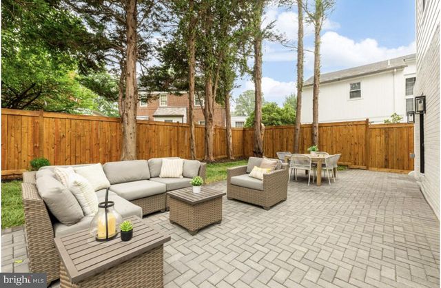 7928 16TH ST NW, Washington, DC 20012