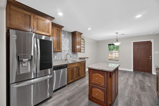 1504 Missouri Avenue, Fort Worth, TX 76104