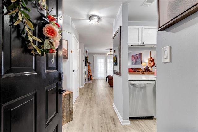 3655 Habersham Road NE 148 B, Atlanta, GA 30305