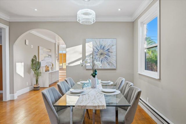 31 Northumberland Avenue, Redwood City, CA 94063