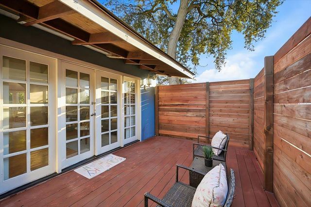 31 Northumberland Avenue, Redwood City, CA 94063