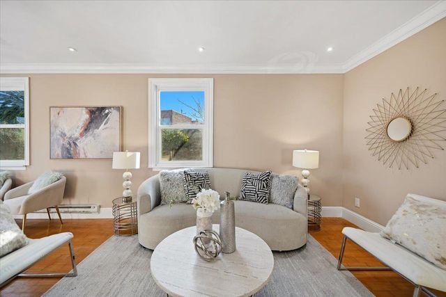 31 Northumberland Avenue, Redwood City, CA 94063