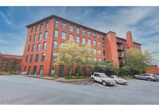 28 Bayley Street N 107, Pawtucket, RI 02860