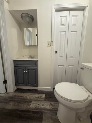 5 Evans Court, Franklin, NH 03235