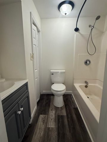 5 Evans Court, Franklin, NH 03235