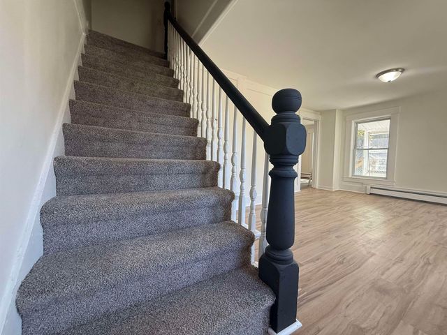 5 Evans Court, Franklin, NH 03235