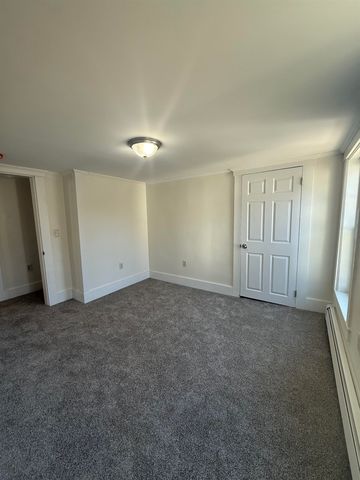 5 Evans Court, Franklin, NH 03235