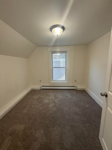 5 Evans Court, Franklin, NH 03235