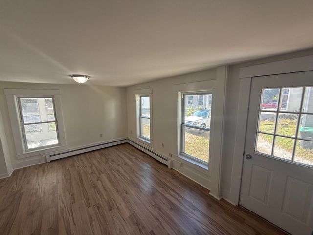 5 Evans Court, Franklin, NH 03235