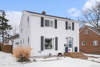 2119 Mountain Avenue, Flint, MI 48503