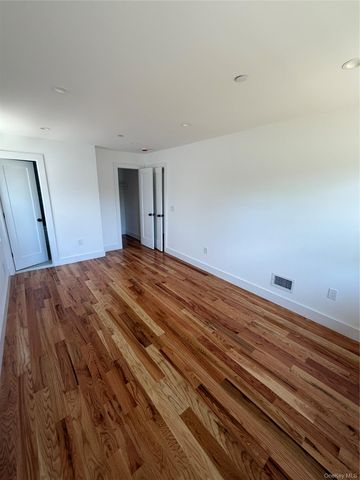 342 E234th Street 1, Bronx, NY 10470