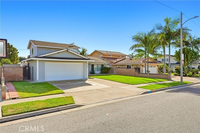 9168 El Colorado, Fountain Valley, CA 92708