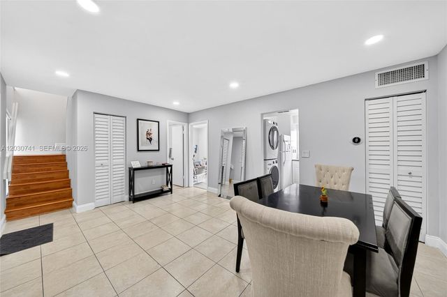 6912 SW 110th Ave, Miami, FL 33173