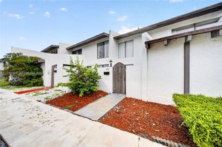 6912 SW 110th Ave, Miami, FL 33173