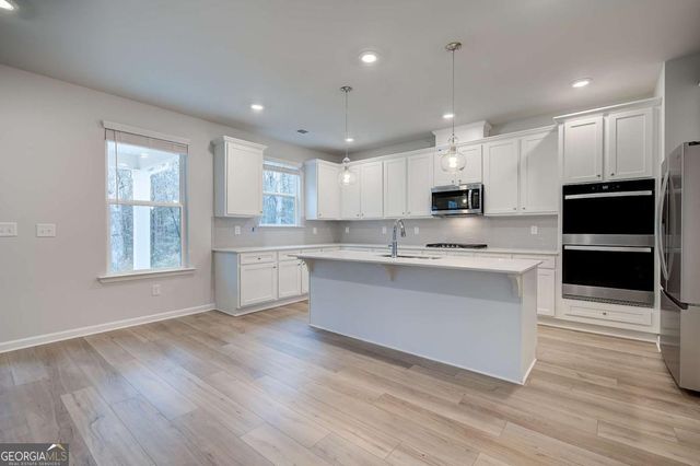 186 Crabbswood Drive, Mcdonough, GA 30253