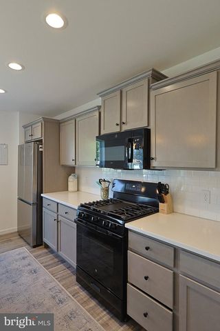 117 APPALOOSA DR, Marietta, PA 17547