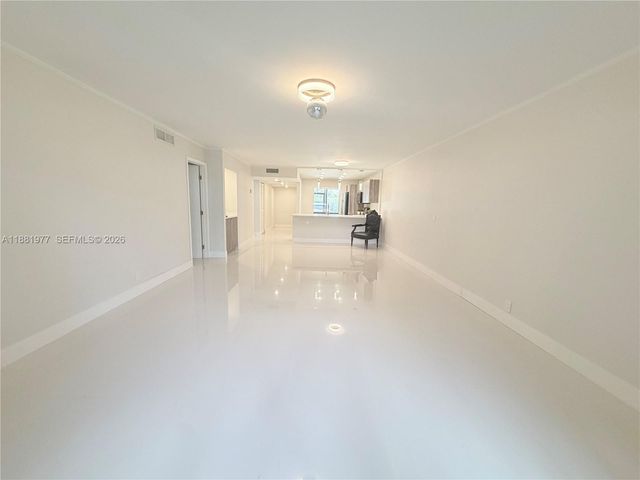16531 Blatt Boulevard 103, Weston, FL 33326