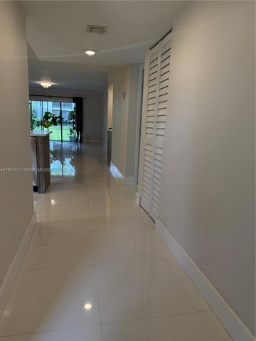 16531 Blatt Boulevard 103, Weston, FL 33326