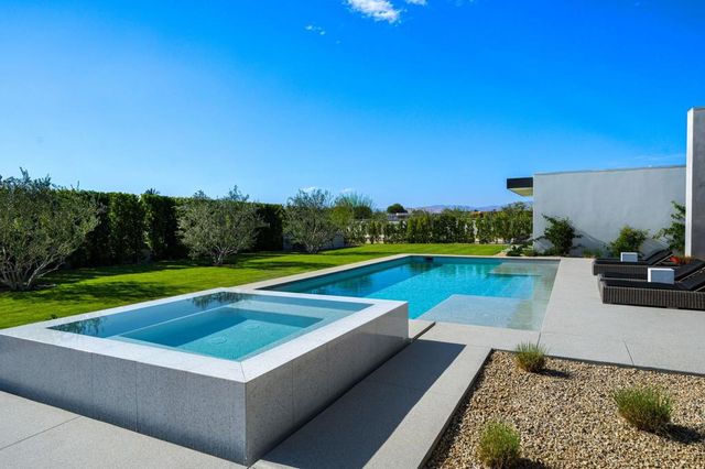3 Wren Court, Rancho Mirage, CA 92270