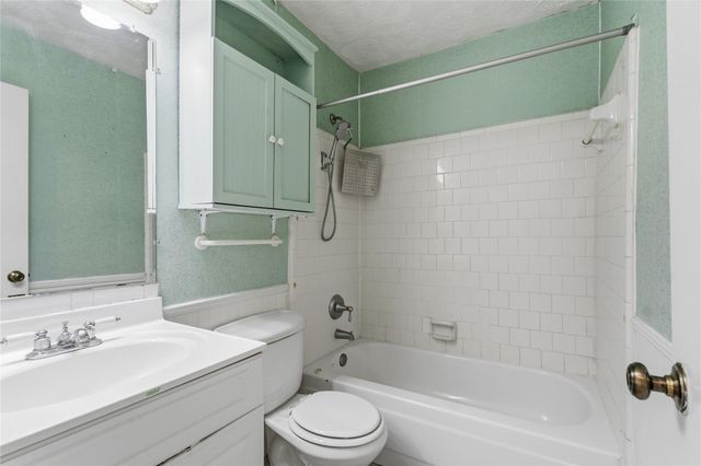 10922 Fallbrook Drive, Houston, TX 77064