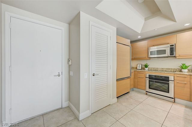 222 Karen Avenue 1503, Las Vegas, NV 89109
