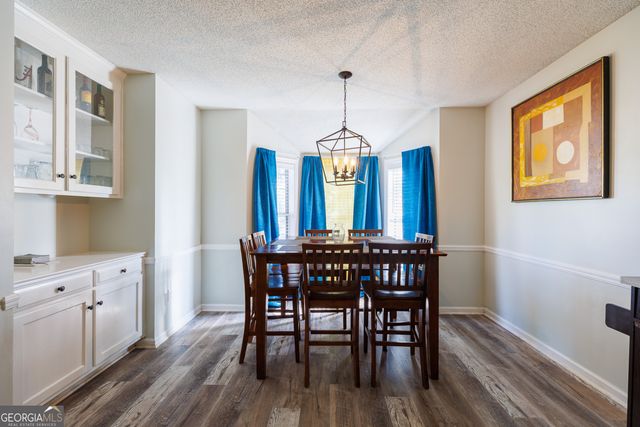 3956 Foxridge Drive, Valdosta, GA 31605