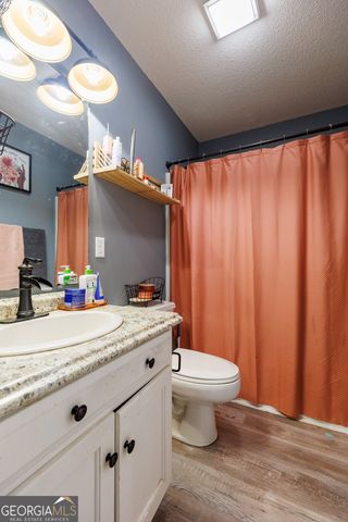 3956 Foxridge Drive, Valdosta, GA 31605