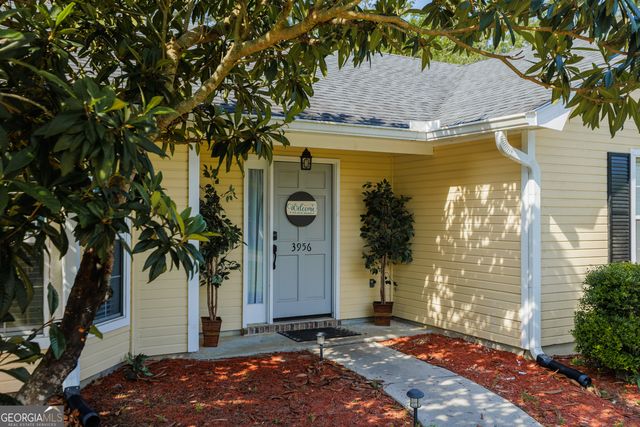 3956 Foxridge Drive, Valdosta, GA 31605