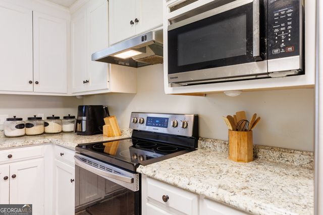 3956 Foxridge Drive, Valdosta, GA 31605