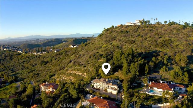 10322 Saint Charles Way, North Tustin, CA 92705