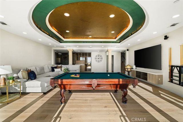 10322 Saint Charles Way, North Tustin, CA 92705