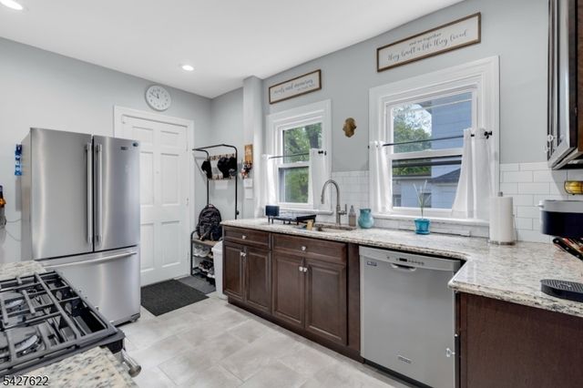 507 E Union Ave, Bound Brook Boro, NJ 08805