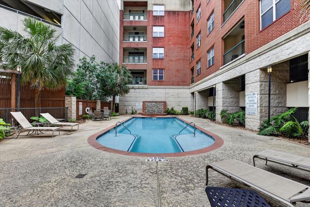 300 St Joseph Parkway 116, Houston, TX 77002