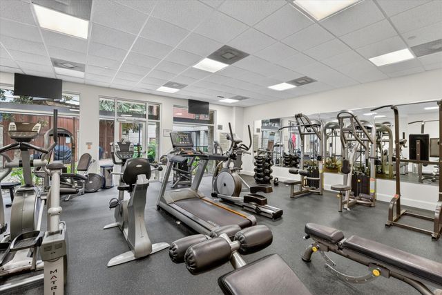 300 St Joseph Parkway 116, Houston, TX 77002