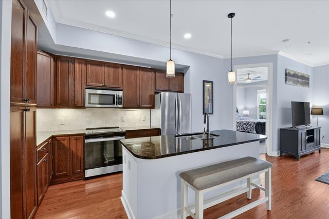 300 St Joseph Parkway 116, Houston, TX 77002