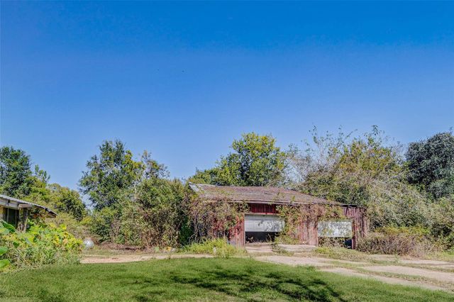 4202 Billy Lane, Fresno, TX 77545