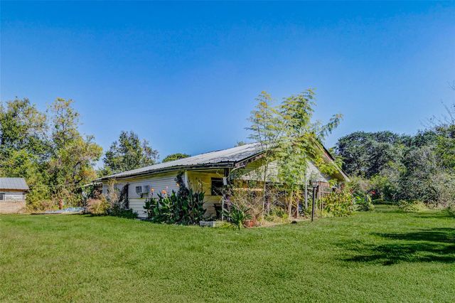 4202 Billy Lane, Fresno, TX 77545