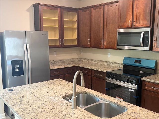 136 Al Jennah Boulevard, Locust Grove, GA 30248