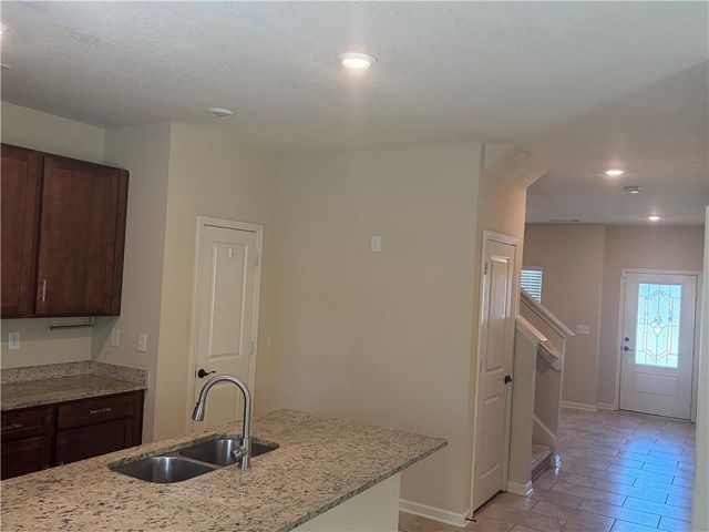 136 Al Jennah Boulevard, Locust Grove, GA 30248