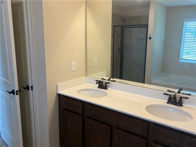 136 Al Jennah Boulevard, Locust Grove, GA 30248