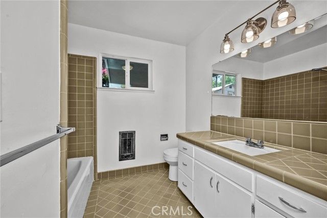 70 Lupoyoma Avenue, Lakeport, CA 95453