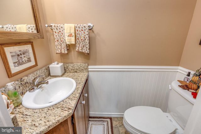 333 COVERED BRIDGE RD, Cherry Hill, NJ 08034