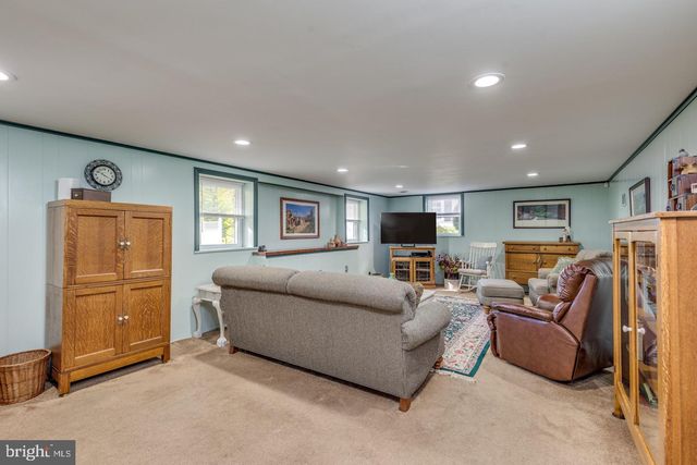 333 COVERED BRIDGE RD, Cherry Hill, NJ 08034