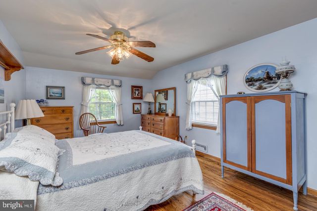 333 COVERED BRIDGE RD, Cherry Hill, NJ 08034