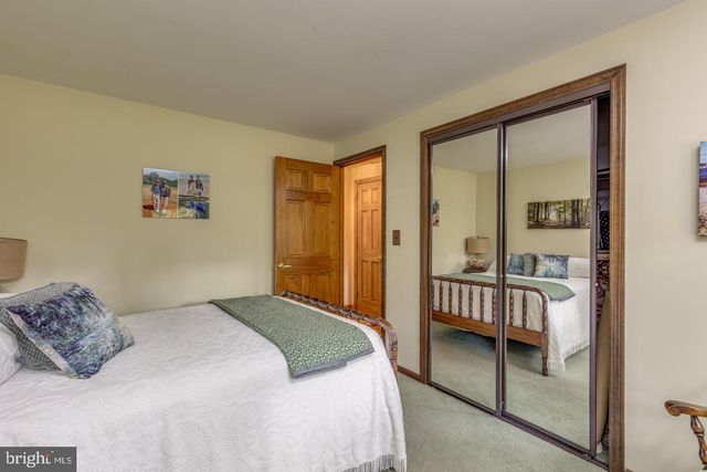 333 COVERED BRIDGE RD, Cherry Hill, NJ 08034