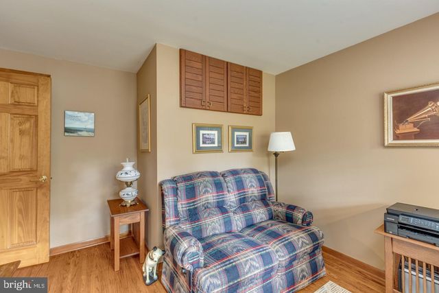 333 COVERED BRIDGE RD, Cherry Hill, NJ 08034