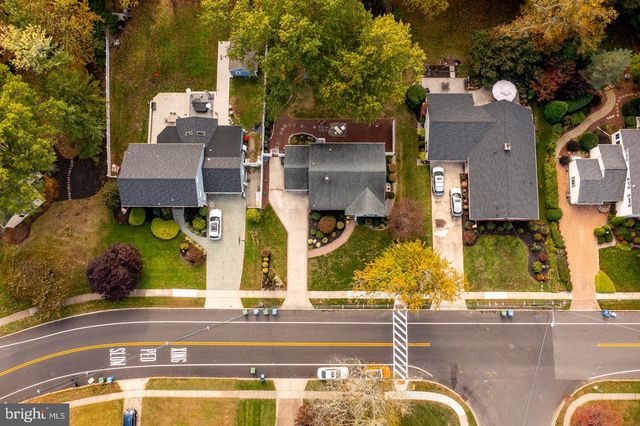 333 COVERED BRIDGE RD, Cherry Hill, NJ 08034